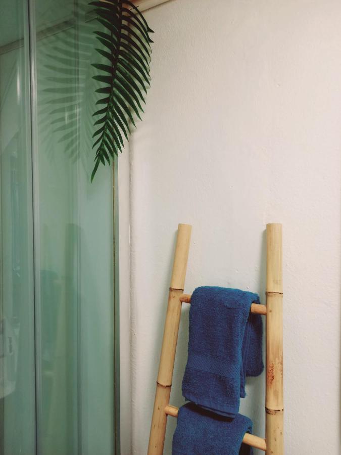 A 2 Pas Du Port, Bora Bora Apartment Fécamp Екстериор снимка